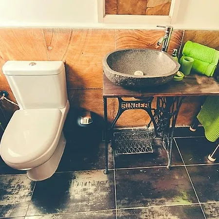 Cosy House With Mountain View